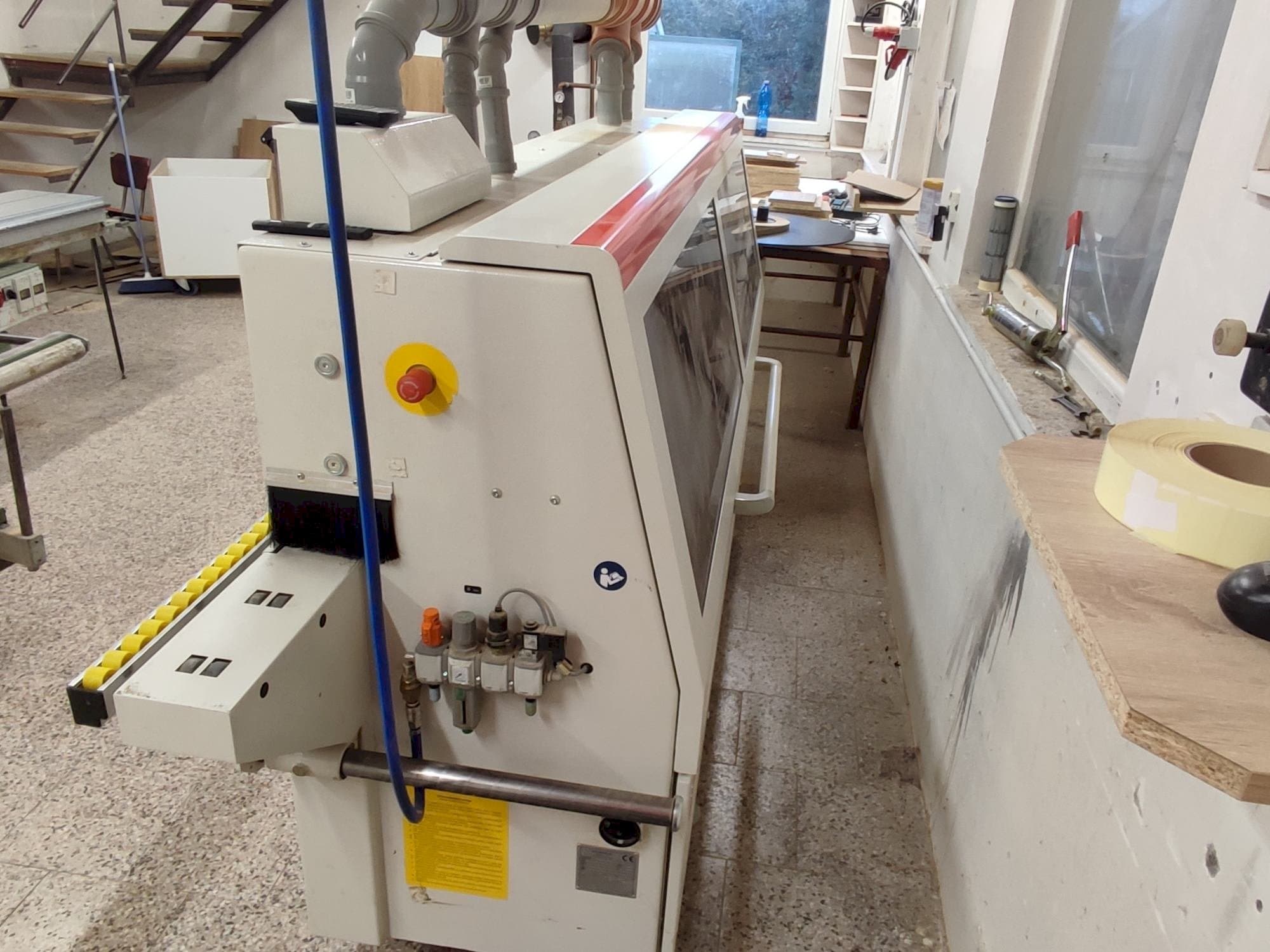 Prikaz  stroja SCM olimpic K 260 Evo  sprijeda