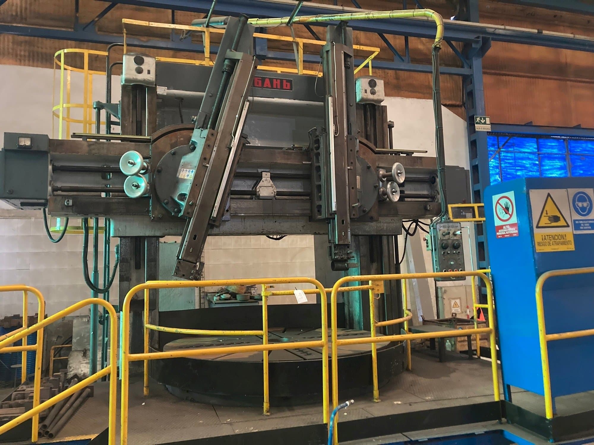 Prikaz  stroja STANKO   sprijeda