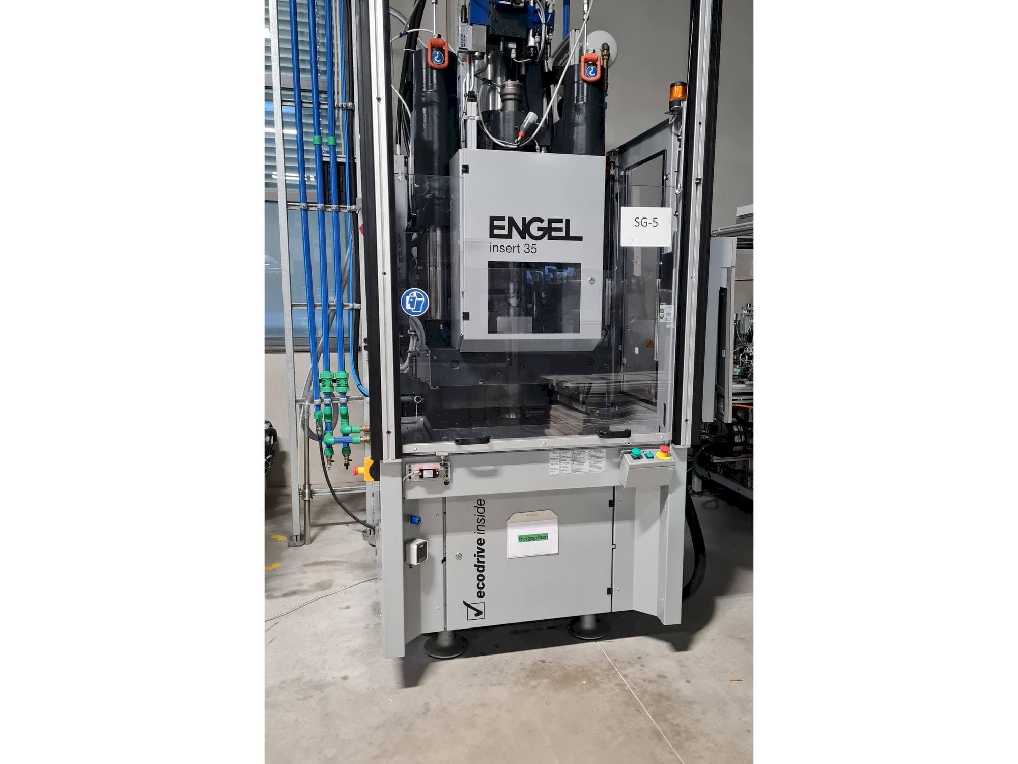 Prikaz  stroja Engel insert 60V-35 single XS ecodrive  sprijeda