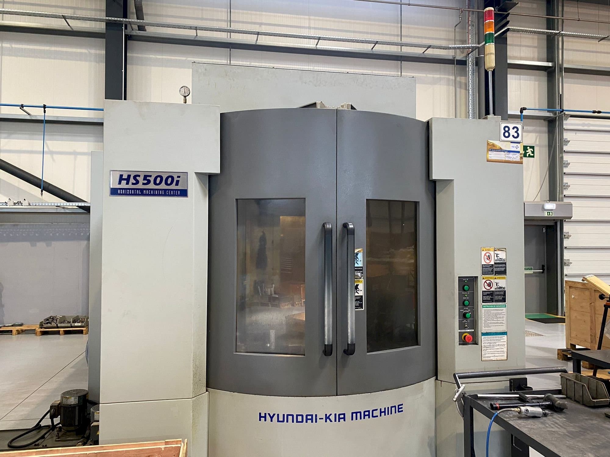 Prikaz stroja Hyundai Kia HS500i sprijeda