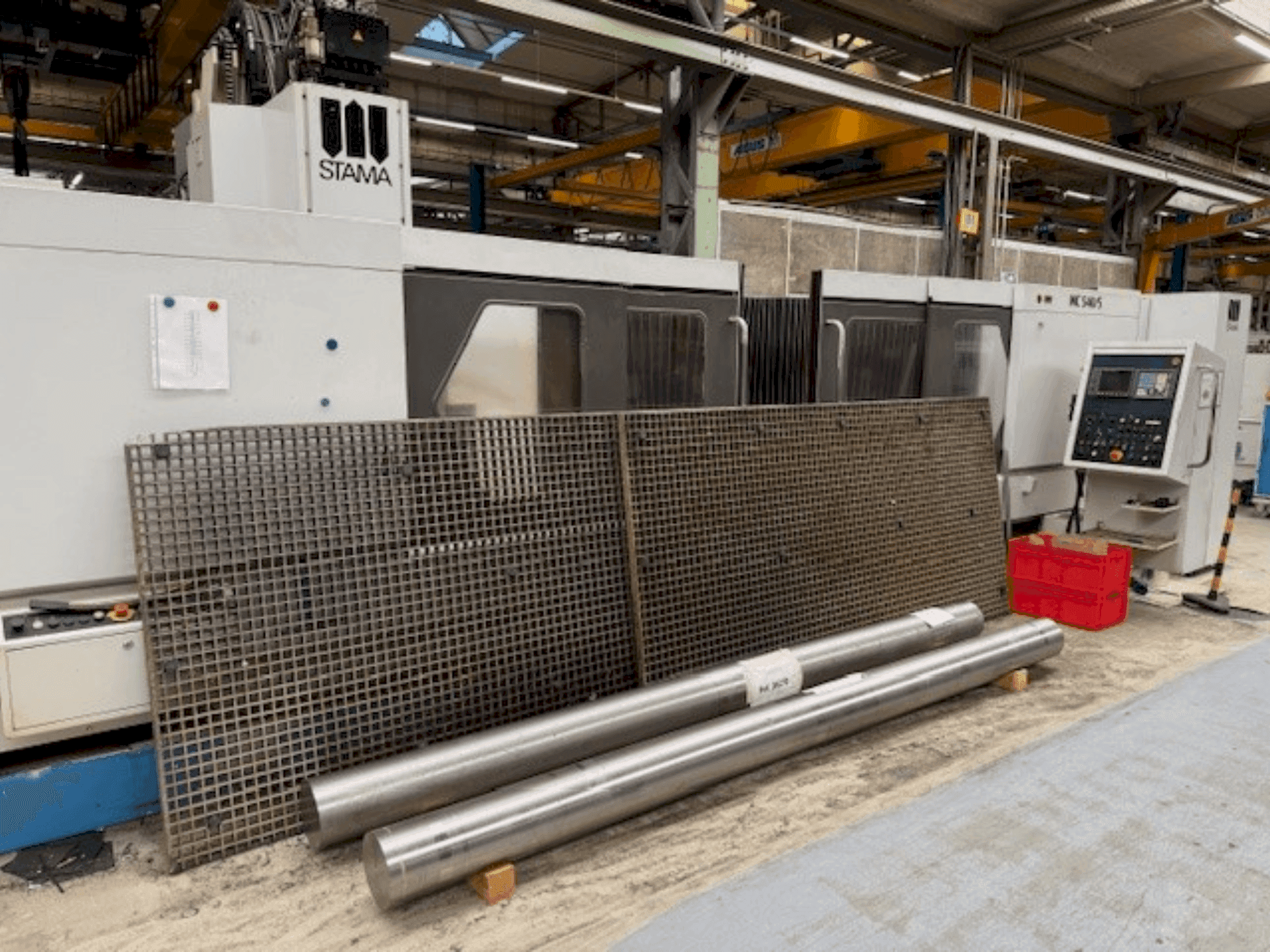 Prikaz  stroja STAMA MC 540  sprijeda