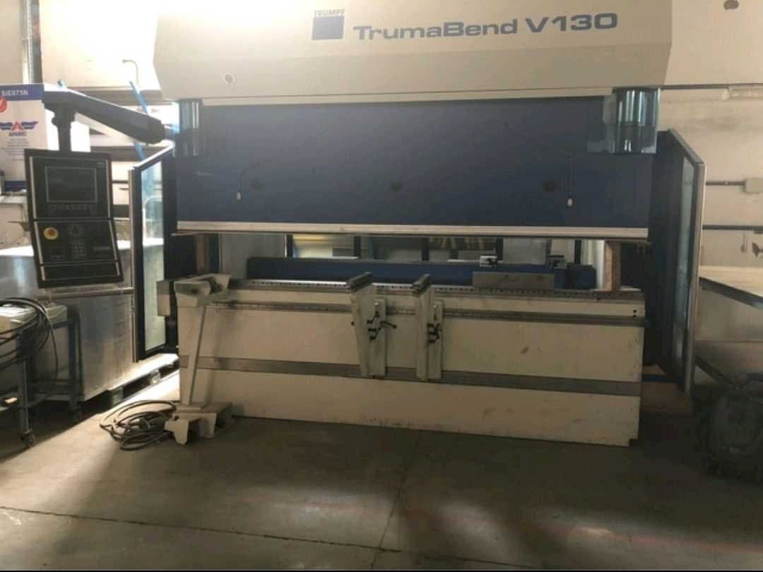 Prikaz  stroja Trumpf TrumaBend V130  sprijeda