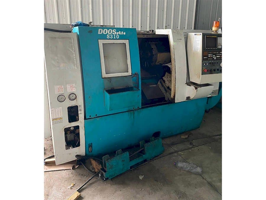 Prikaz  stroja Doosan S310  sprijeda