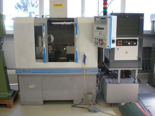 Prikaz  stroja Monnier & Zahner M640  sprijeda