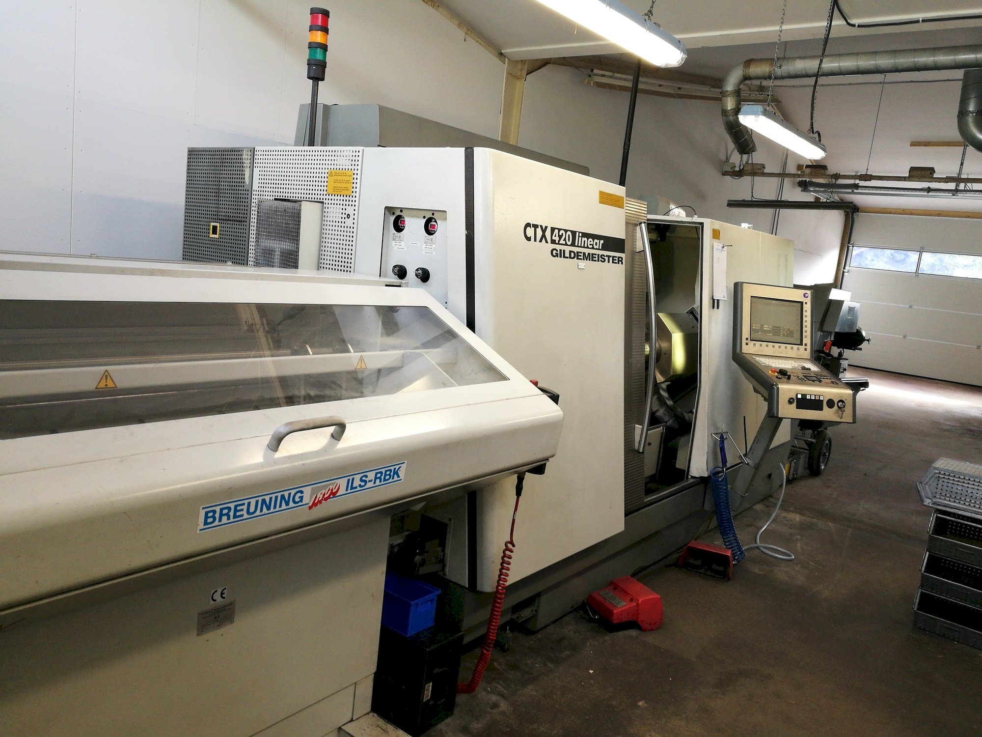 Prikaz  stroja Gildemeister CTX 420 linear / V6  sprijeda