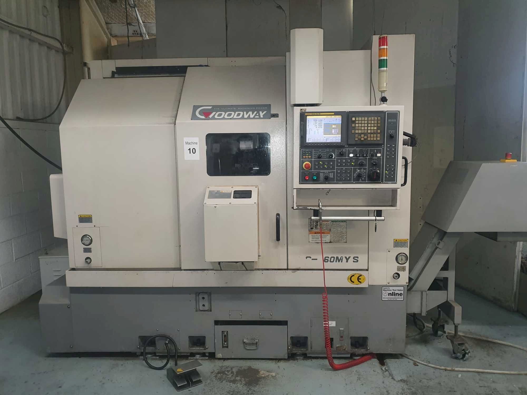 Prikaz  stroja Goodway GS-260MYS  sprijeda