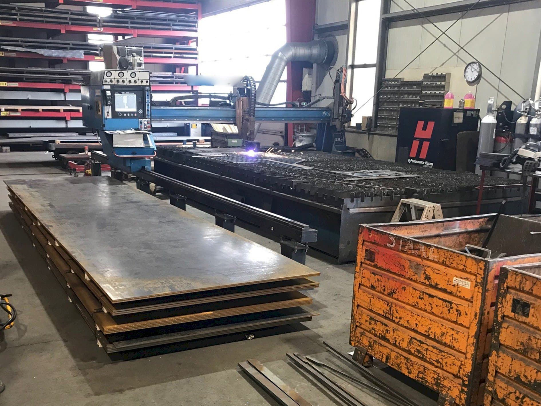 Prikaz  stroja SAF Oxytome B30E  sprijeda