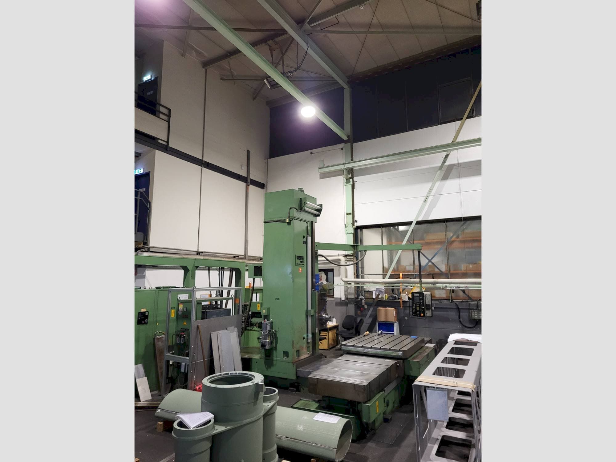 Prikaz  stroja WOTAN 1 R/6  sprijeda