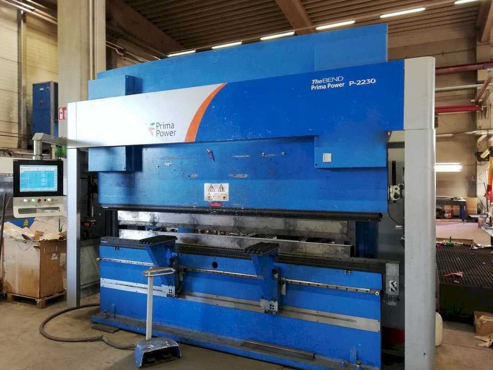 Prikaz  stroja Prima Power P-2230 zdesna