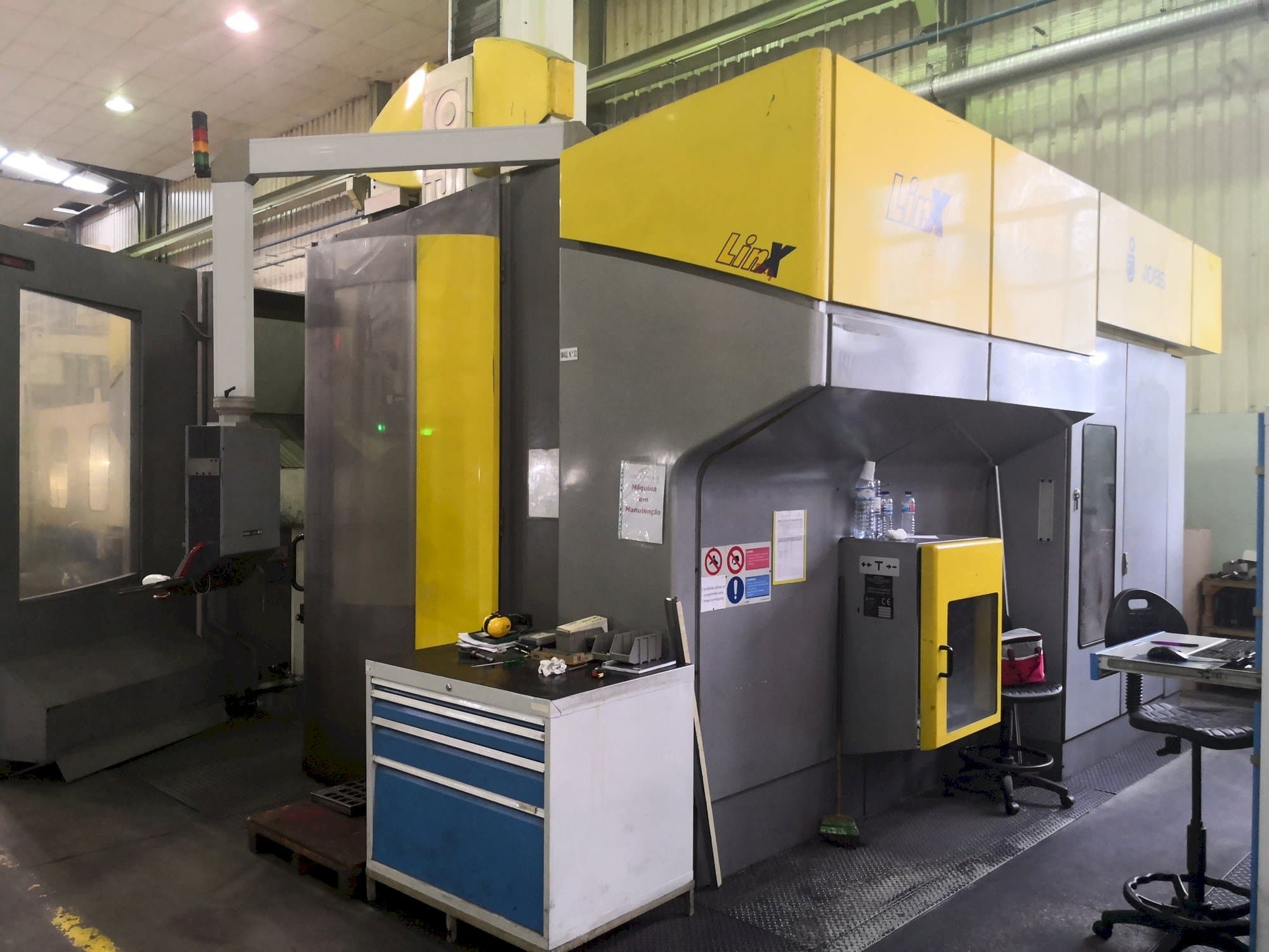 Prikaz  stroja JOBS Linx blitz HSK A  sprijeda