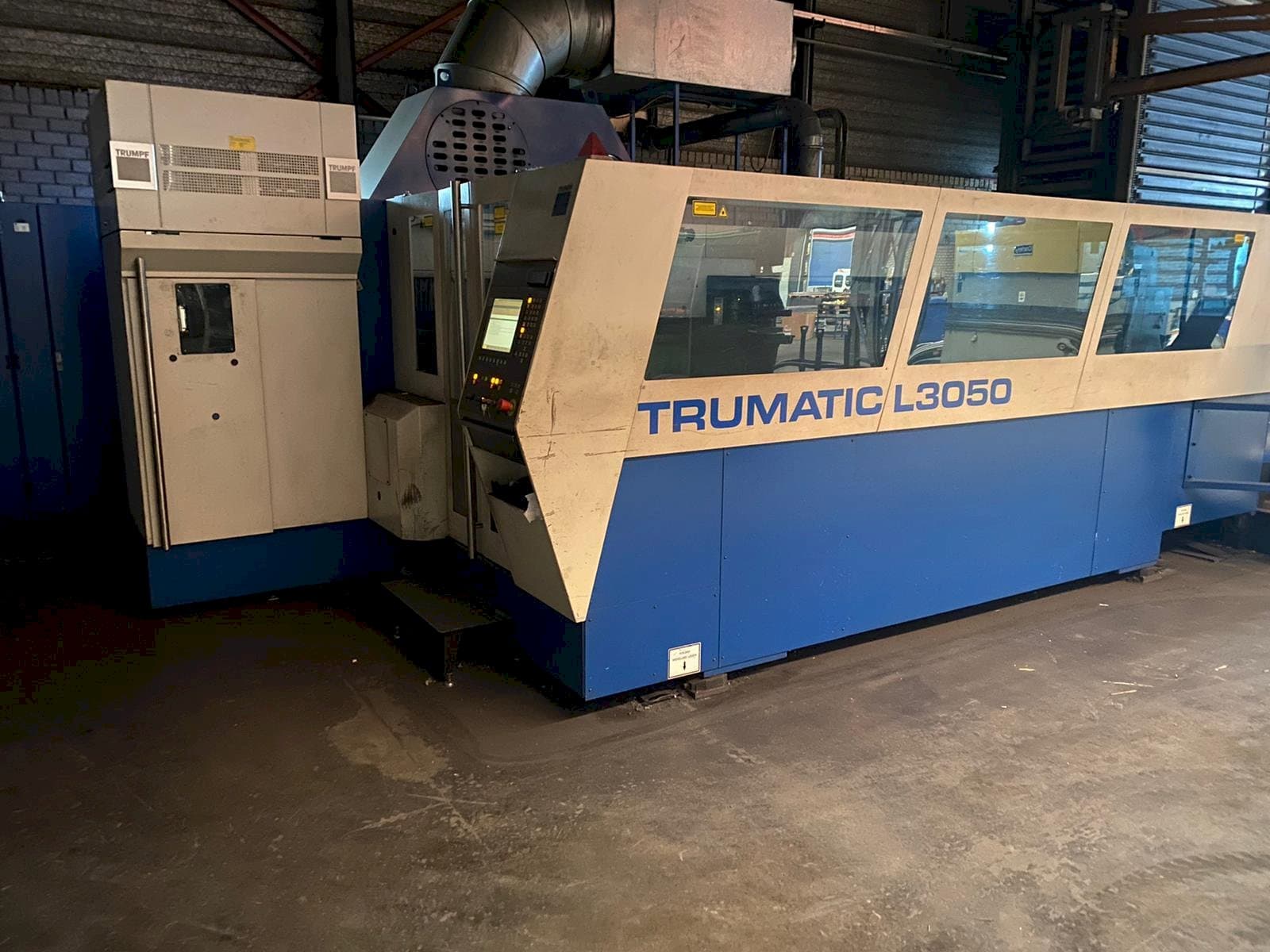 Prikaz  stroja Trumpf Trumatic L3050  sprijeda