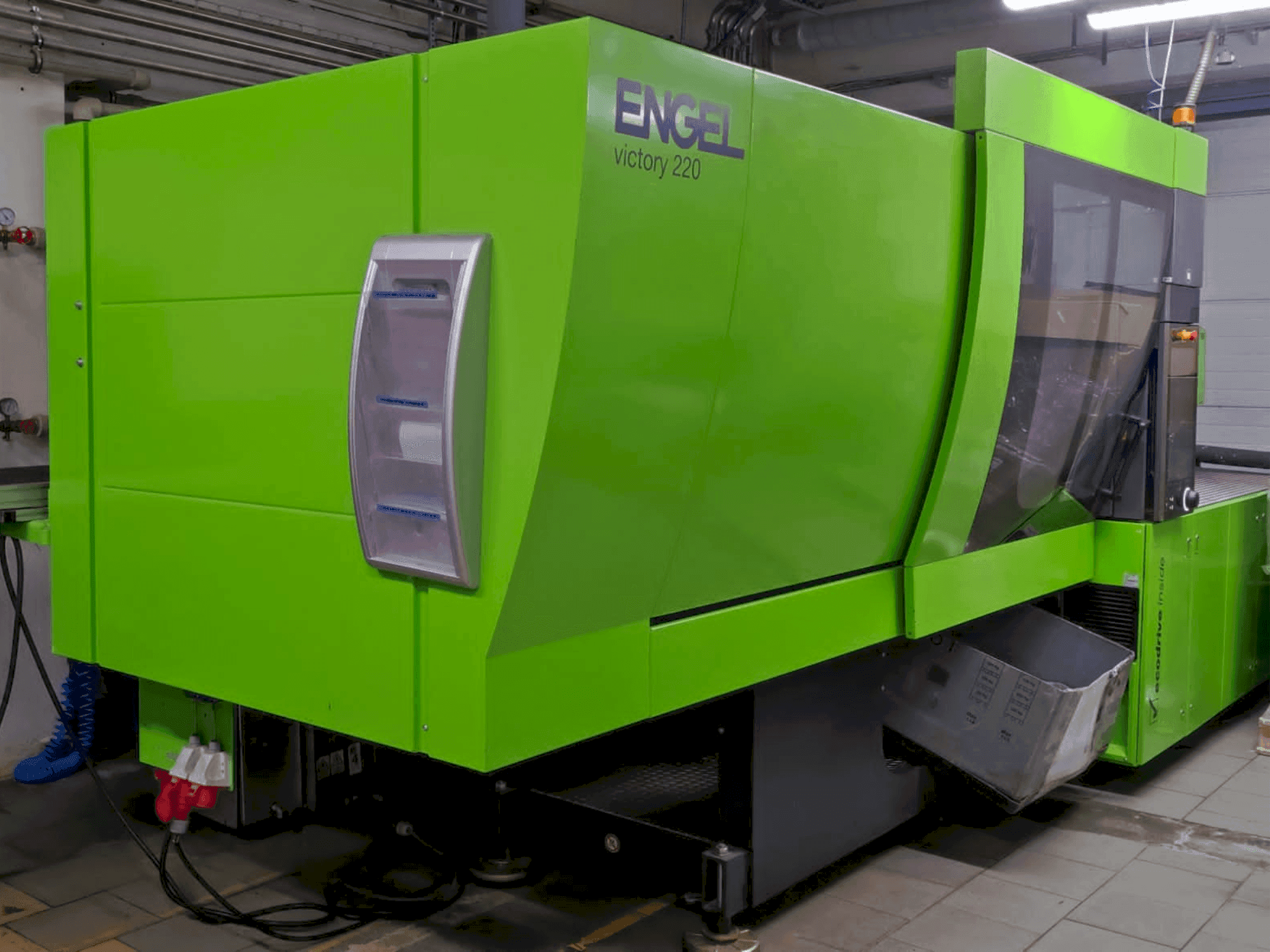 Prikaz  stroja Engel VC 1060/220 SPEX  sprijeda