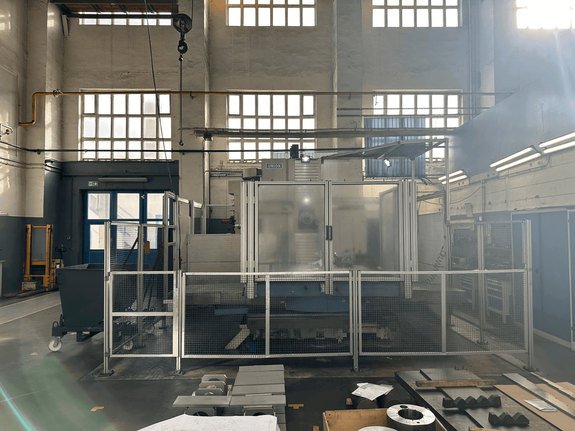 Prikaz  stroja Union TC 110  sprijeda