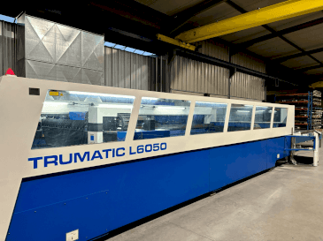 Prikaz stroja TRUMPF Trumatic L6050 sprijeda