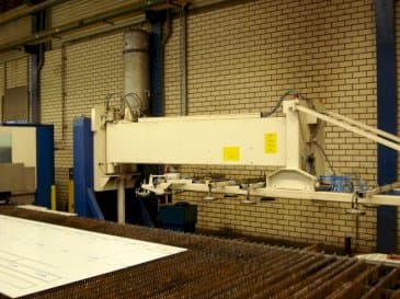 Prikaz stroja TRUMPF Loadmaster sprijeda