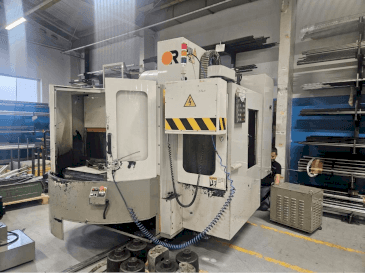 Prikaz  stroja Victor Vcenter 70 - APC  sprijeda