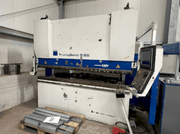 Prikaz  stroja TRUMPF TrumaBend S 85 - 25  sprijeda