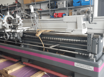 Prikaz  stroja Optimum D 5600x3000  sprijeda