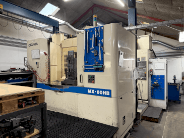 Prikaz  stroja Okuma MX-60HB  sprijeda