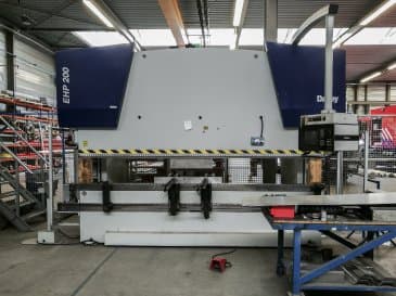 Prikaz  stroja Darley EHP-LS200.36/31 sprijeda