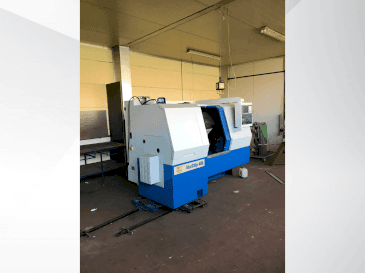 Prikaz  stroja KNUTH Starship 400  sprijeda