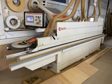 Prikaz  stroja SCM OLIMPIC K 560  sprijeda