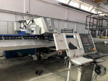 Prikaz stroja Trumpf Trupunch 5000 sprijeda