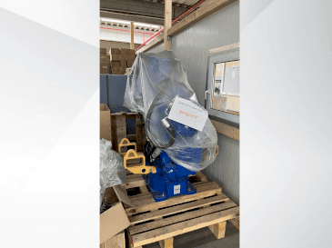 Prikaz stroja Yaskawa GP180 sprijeda
