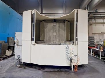 Prikaz  stroja Makino a120nx  sprijeda