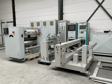 Prikaz  stroja Battenfeld BA 60  sprijeda