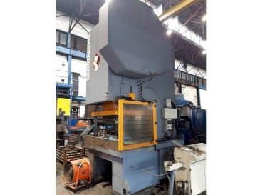 Prikaz stroja Sangiacomo T.450 RCE sprijeda