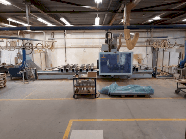 Prikaz  stroja HOMAG WEEKE Profi BMG 611/60/15/F/AP  sprijeda