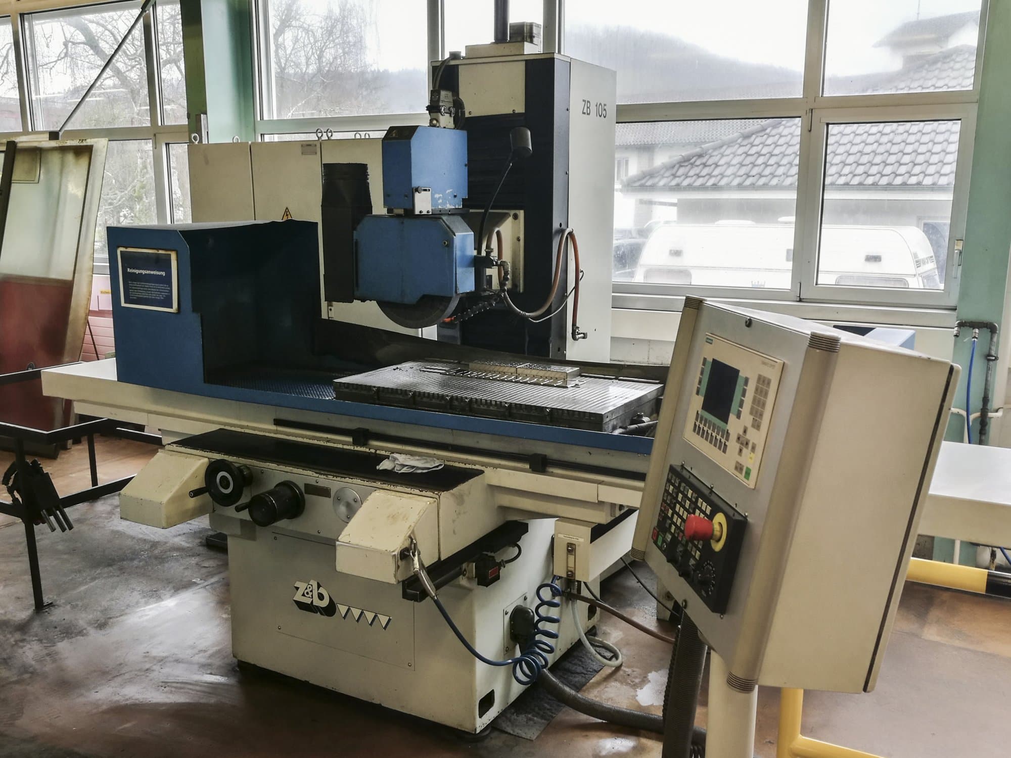 Prikaz  stroja ZIERSCH & BALTRUSCH NC-SUPERPLUS ZB 105 sprijeda