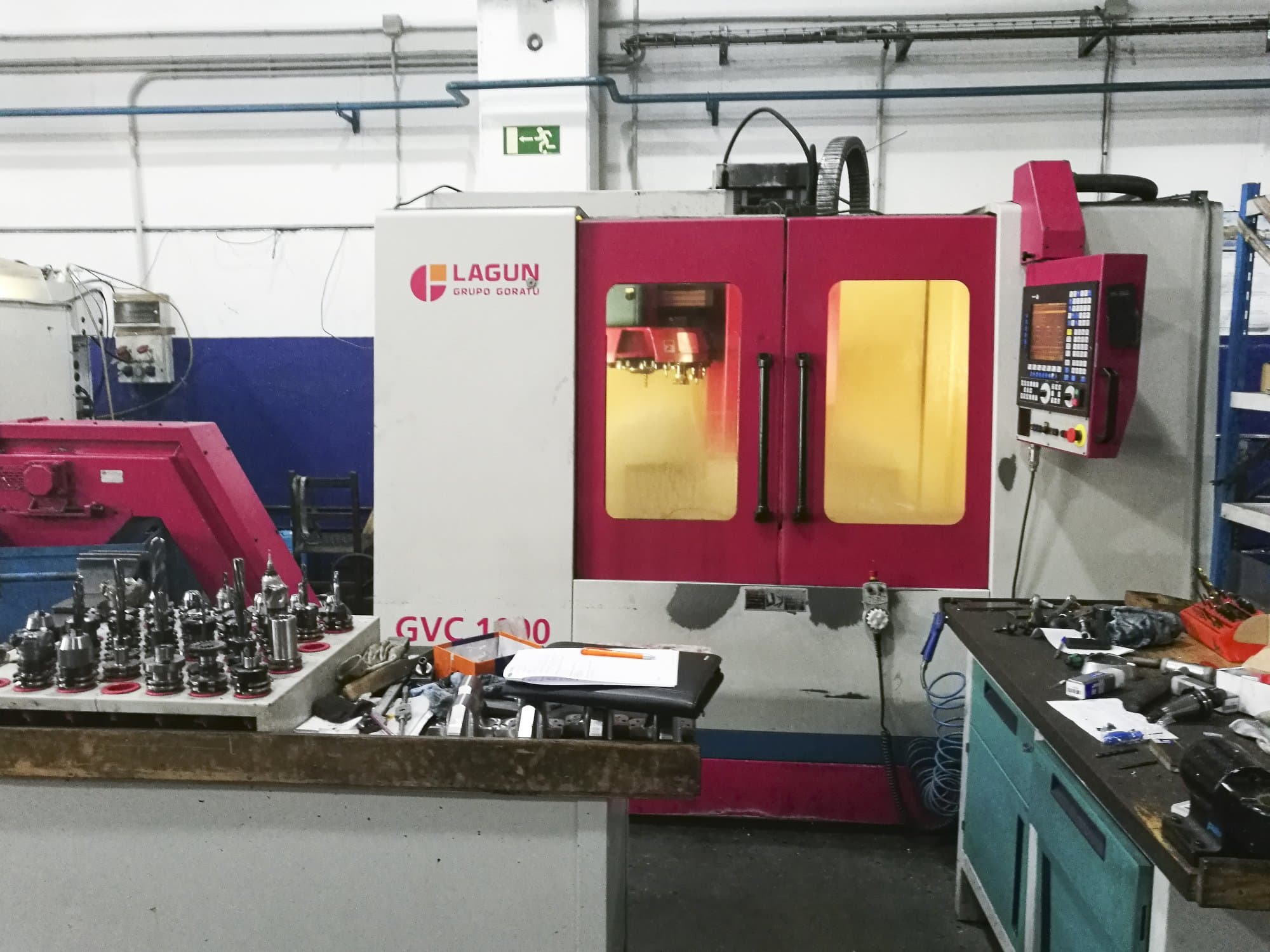 Prikaz  stroja Lagun GVC 1000 sprijeda