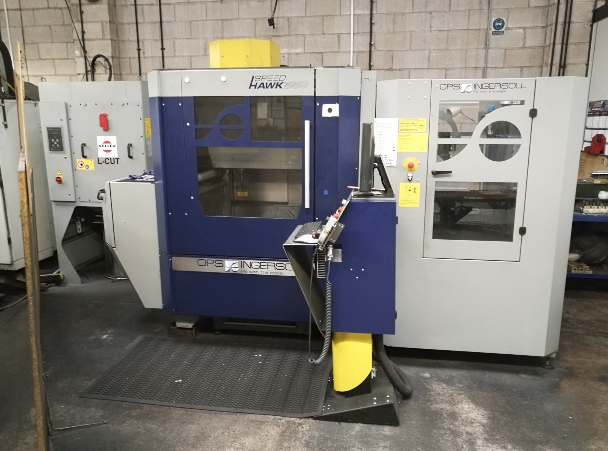 Prikaz  stroja OPS-INGERSOLL Speed Hawk 550 sprijeda