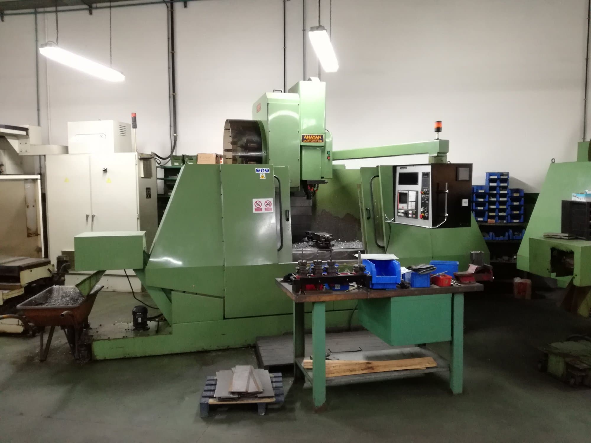 Prikaz  stroja ANAYAK ANAKMATIC 9 sprijeda