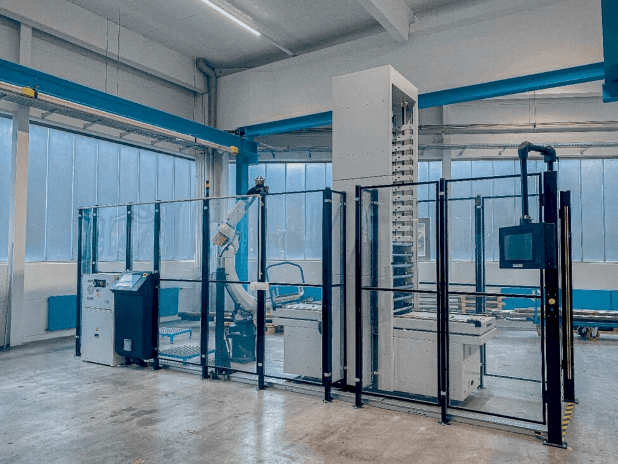 Prikaz stroja FANUC ARC Mate 120iD/35, M-20iD/35 sprijeda