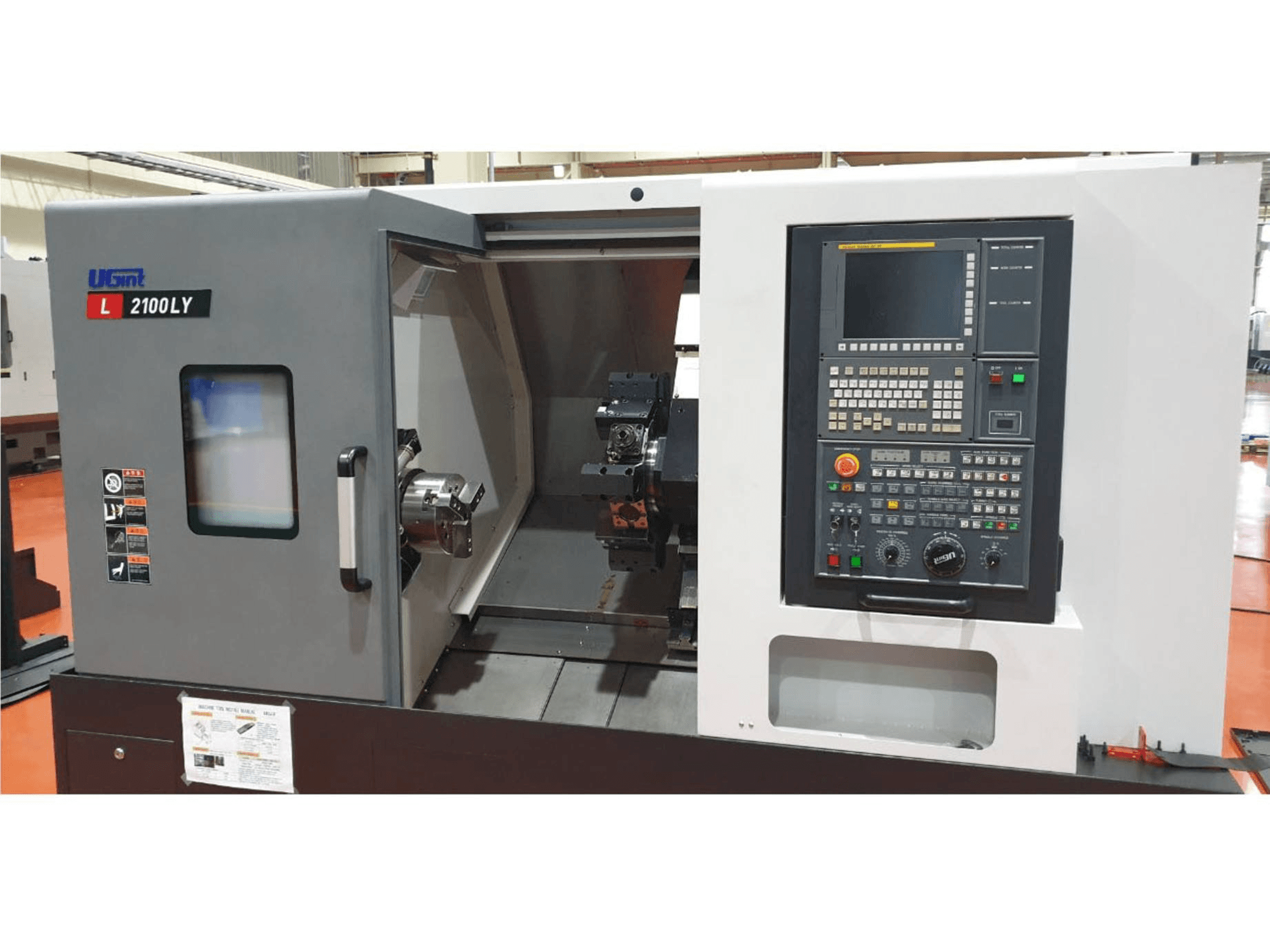 Prikaz stroja UGINT L2100LY sprijeda