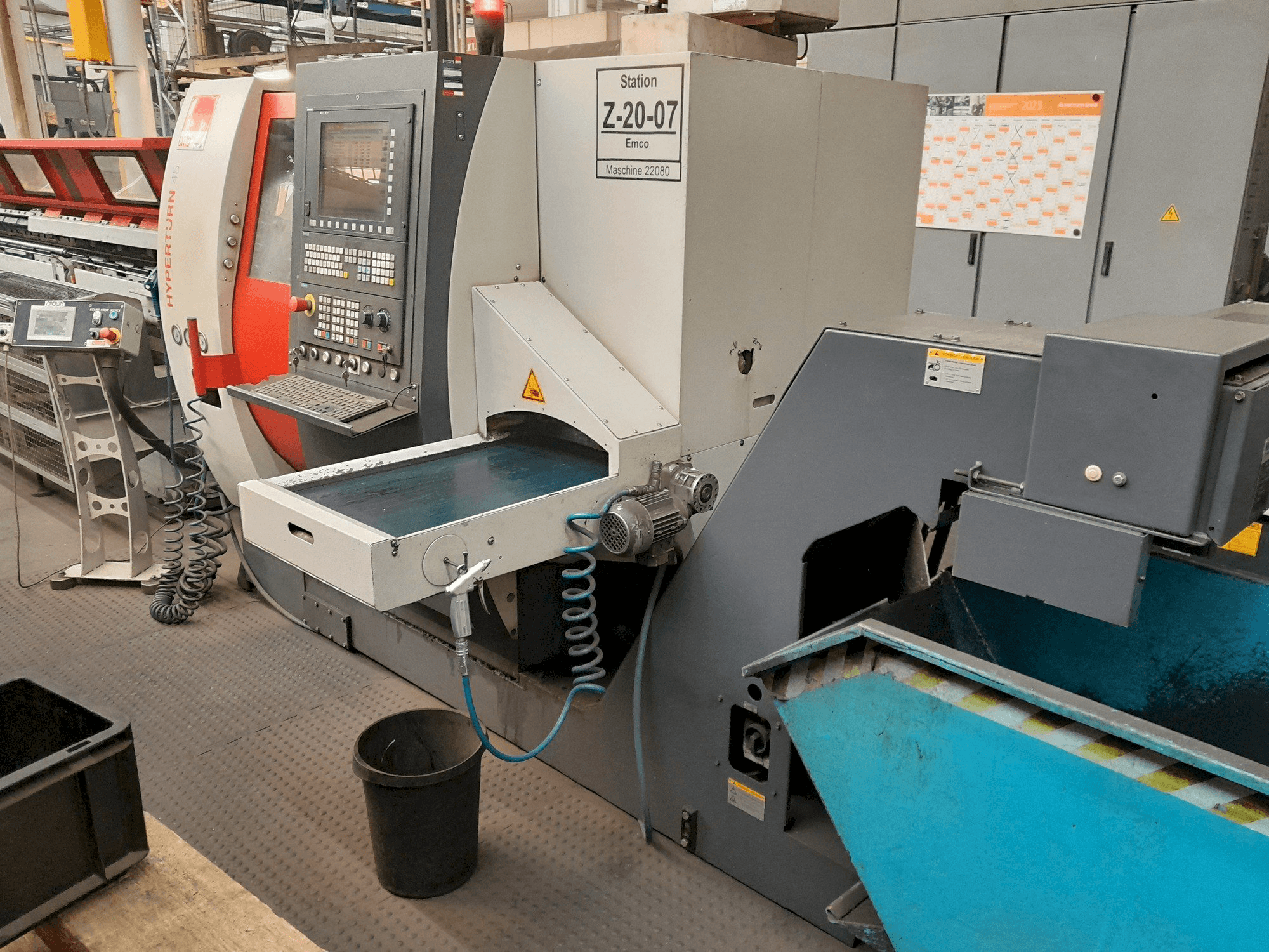 Prikaz stroja EMCO Hyperturn 45 sprijeda
