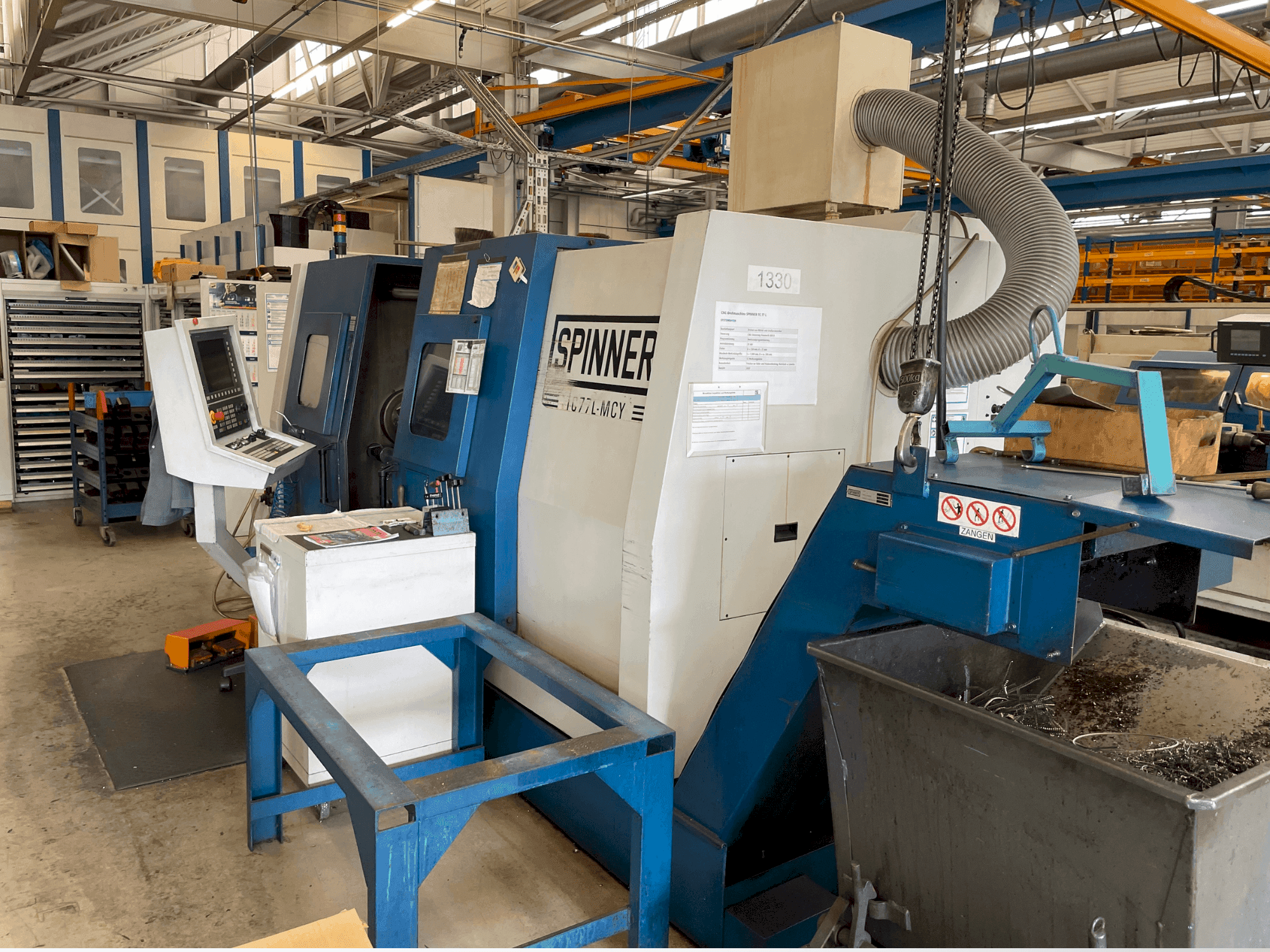 Prikaz stroja SPINNER TC 77 sprijeda