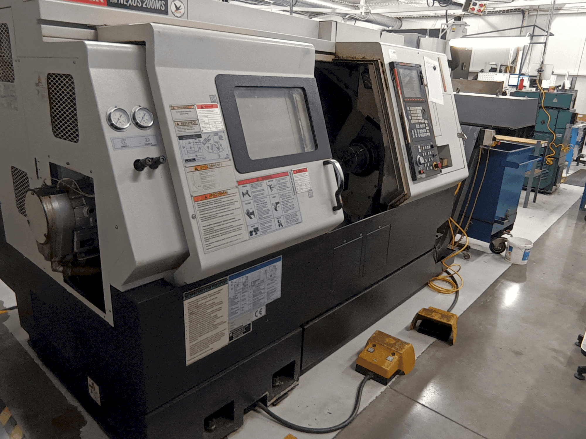 Prikaz stroja Mazak Quick Turn NEXUS 200MS sprijeda