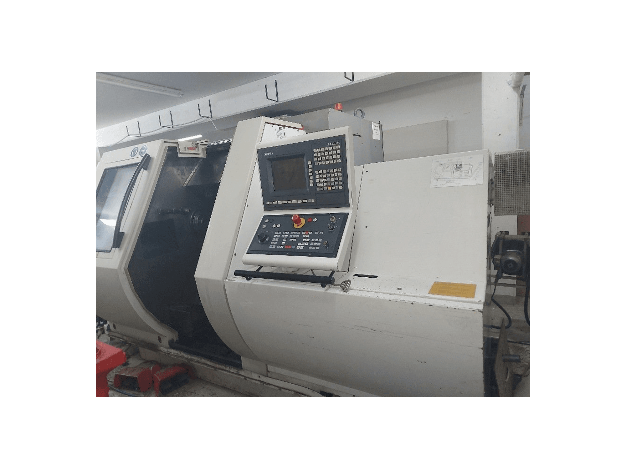 Prikaz stroja Gildemeister MF Twin 65 sprijeda