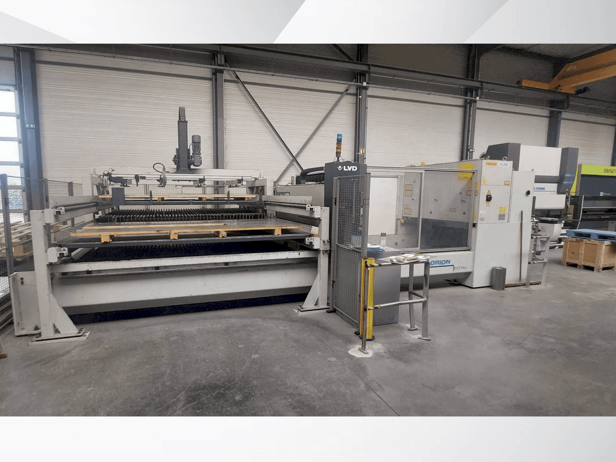Prikaz stroja LVD Orion 4KW sprijeda
