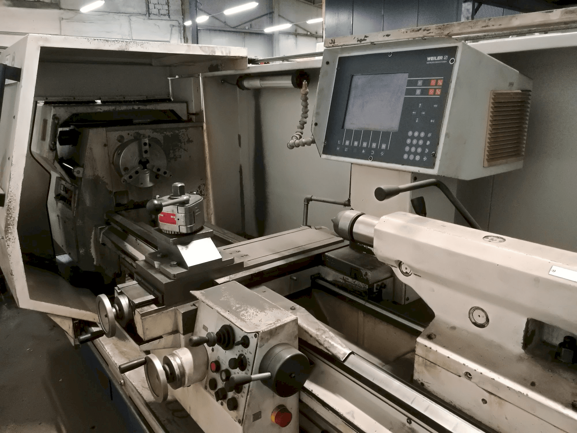 Prikaz stroja Weiler E50/2 sprijeda