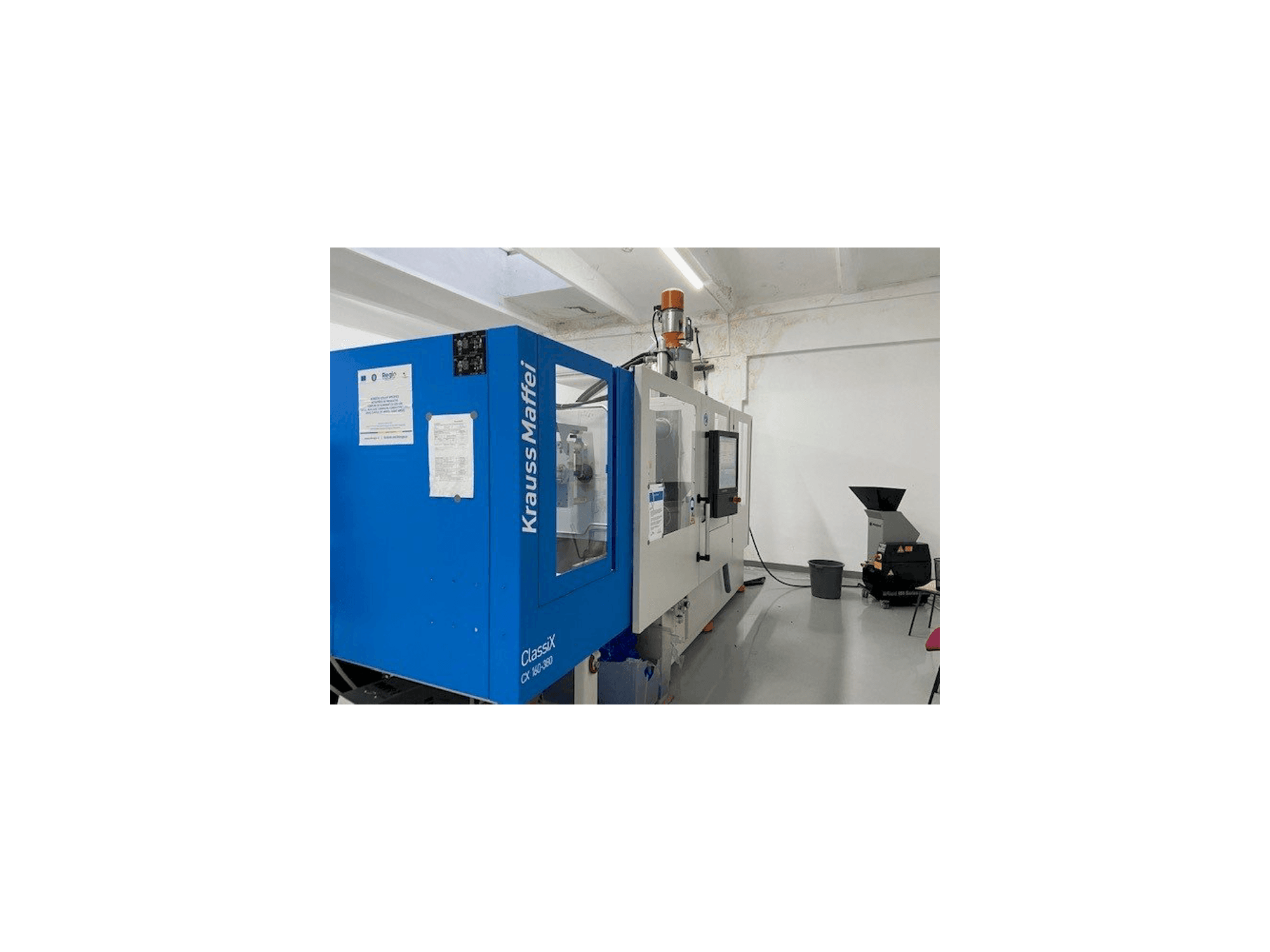 Prikaz lijeve strane stroja Krauss Maffei ClassiX CX 160-380