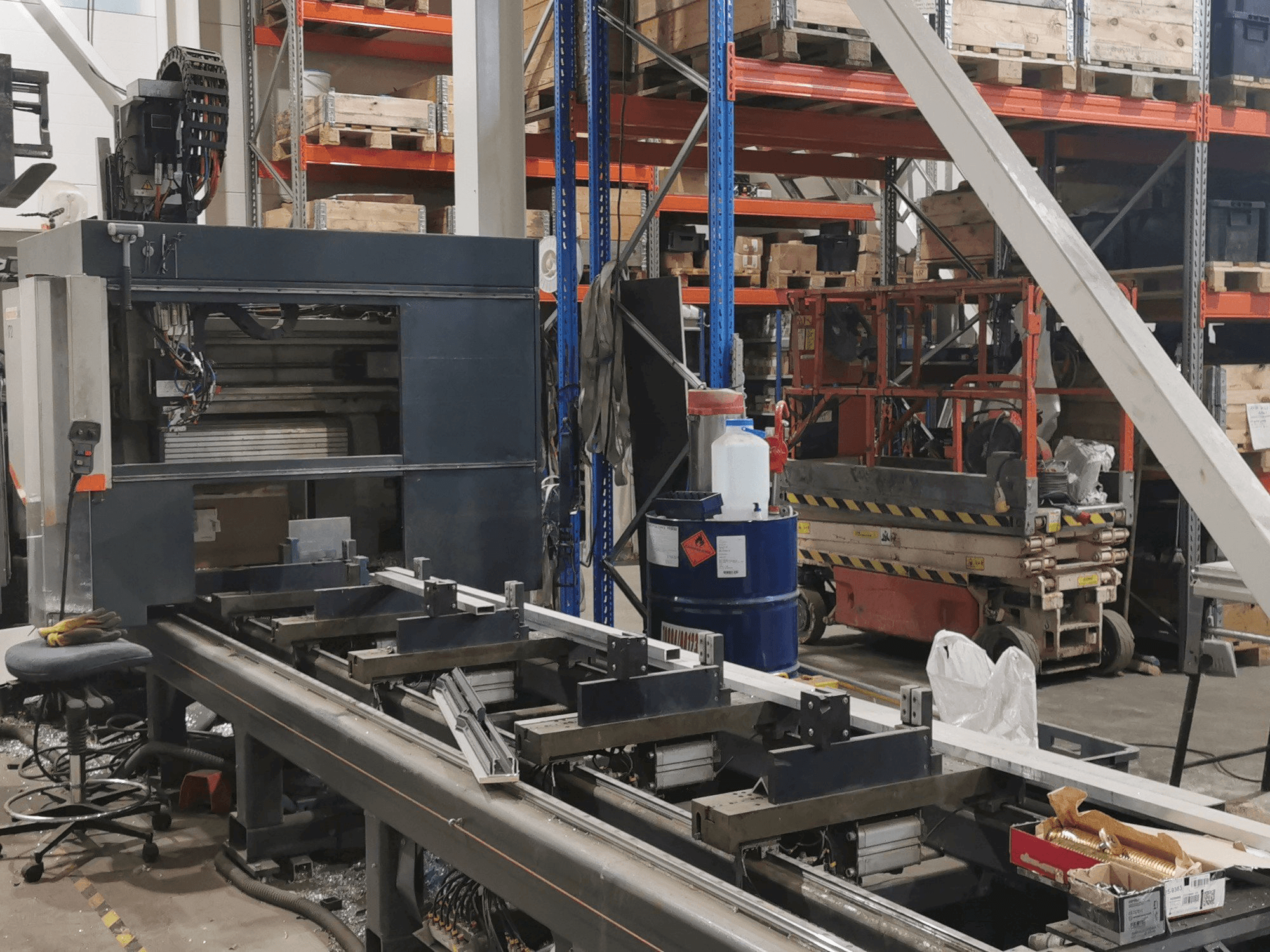 Prikaz stroja Elumatec SBZ 140 sprijeda