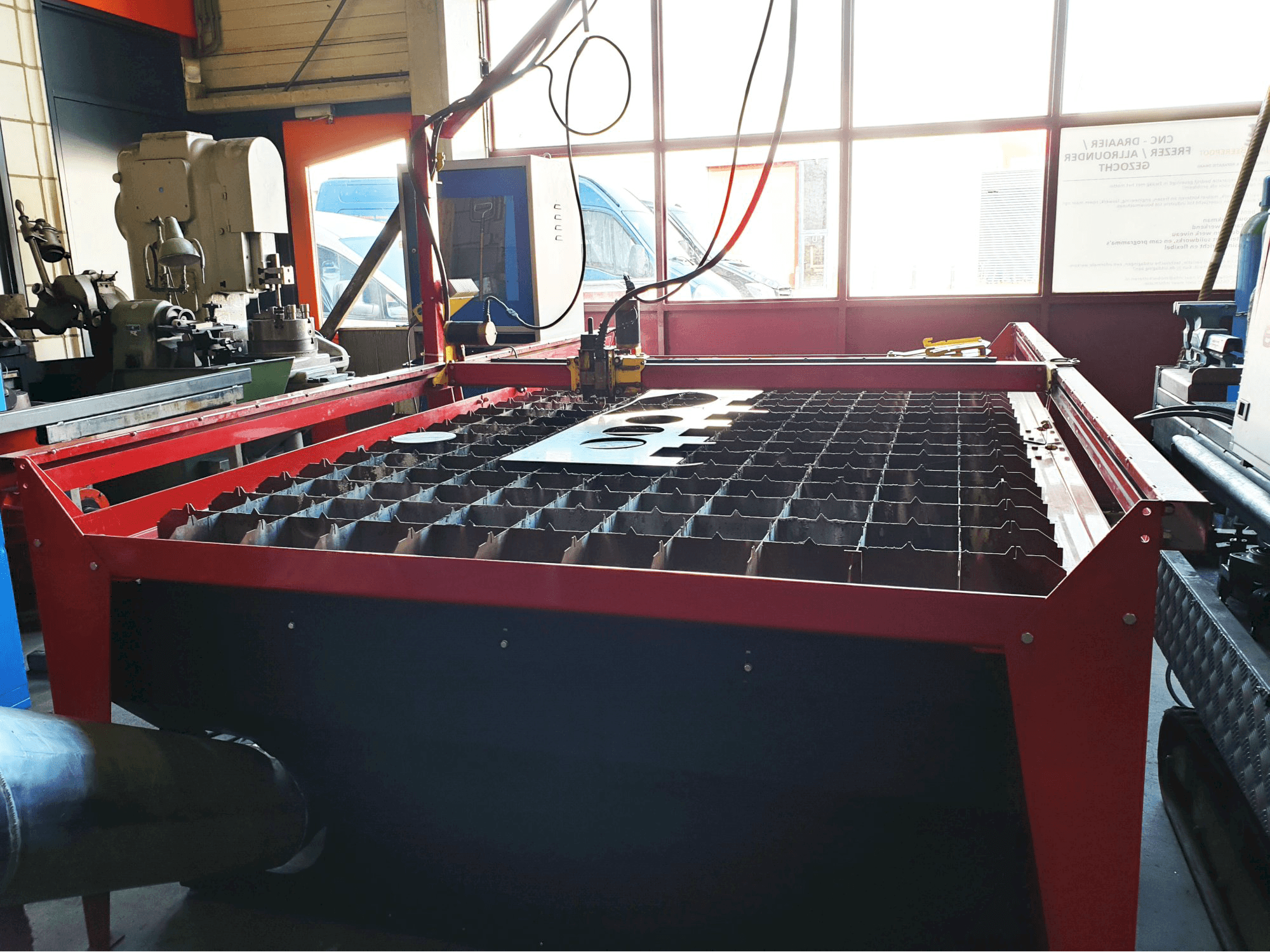 Radni prostor stroja Plasmacam Samson 510