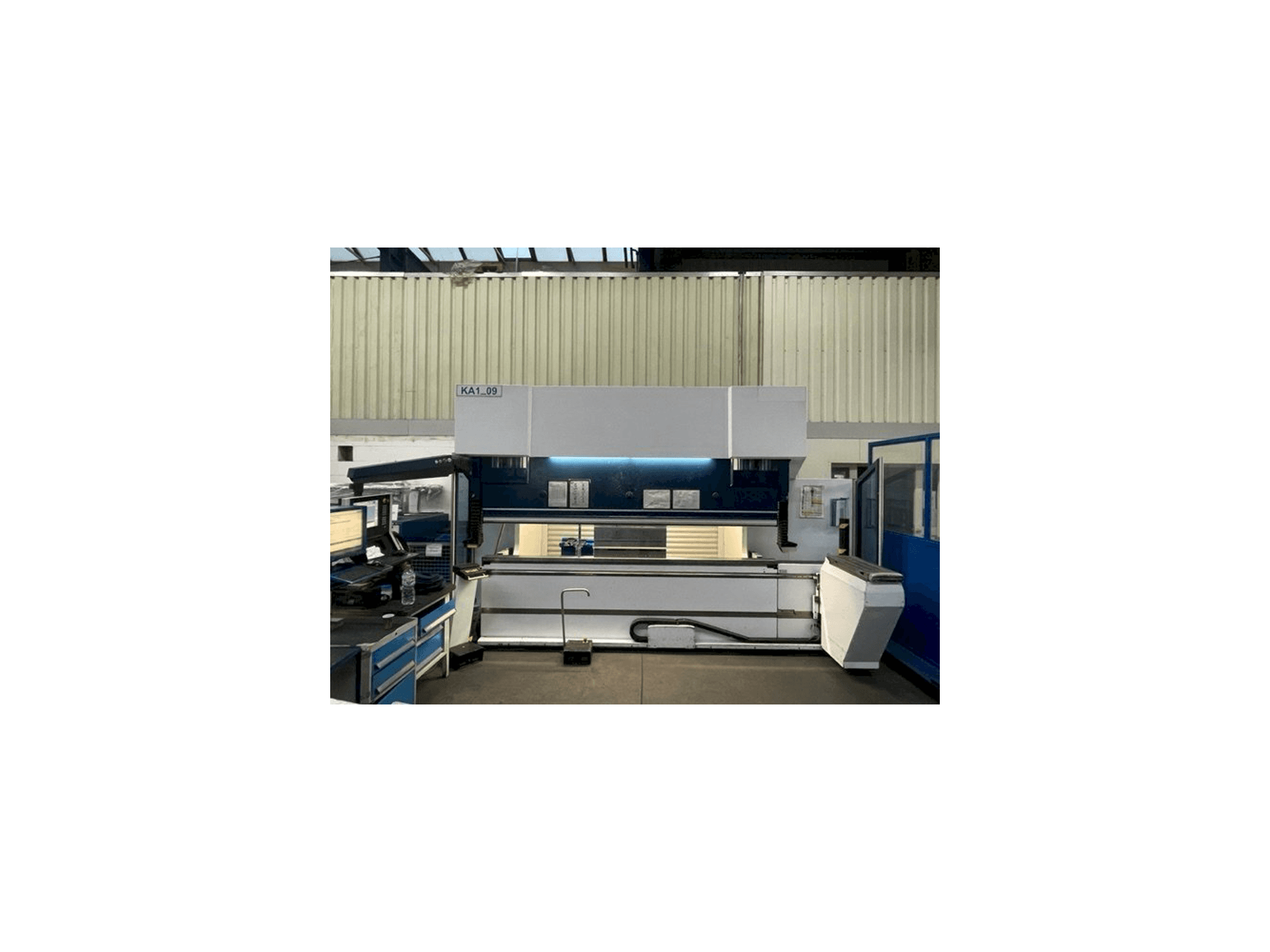 Prikaz stroja Trumpf TruBend 5130 sprijeda