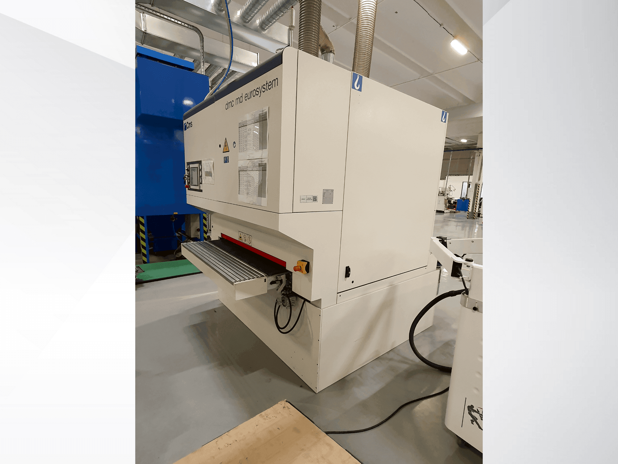 Prikaz stroja CMS ESYM M3 1350 sprijeda