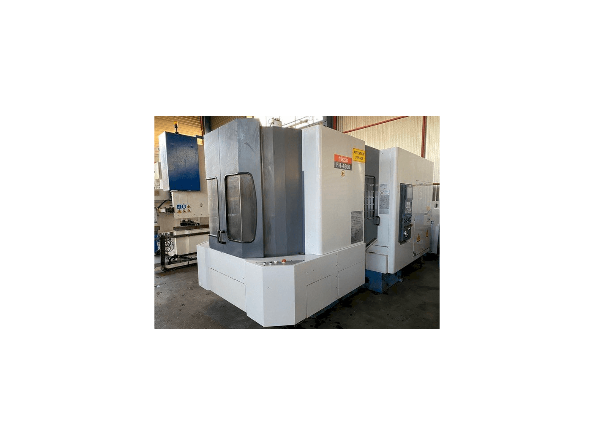 Prikaz stroja Mazak FH4800 sprijeda